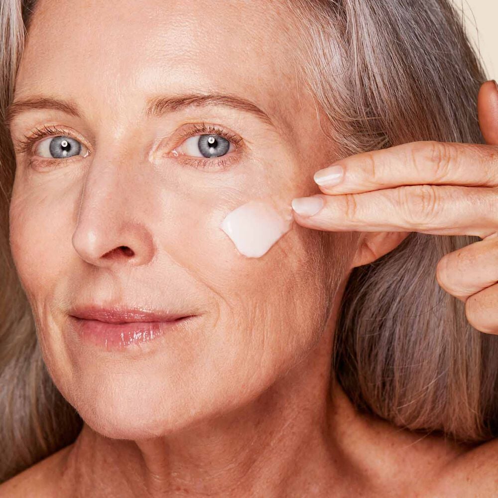 Clarins Nutri Lumiere Day Cream